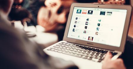 Problem wykorzystywania seksualnego dzieci online wymaga pilnych regulacji. To może wymagać rezygnacji w pewnym stopniu z szyfrowania korespondencji