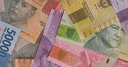 Indie wycofują z obiegu banknoty o nominale dwóch tysięcy rupii