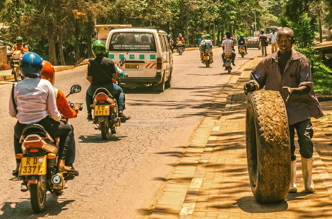 Rwanda rozpoczyna testy szczepionki na wirusa Marburg – nowa nadzieja w walce z groźną chorobą