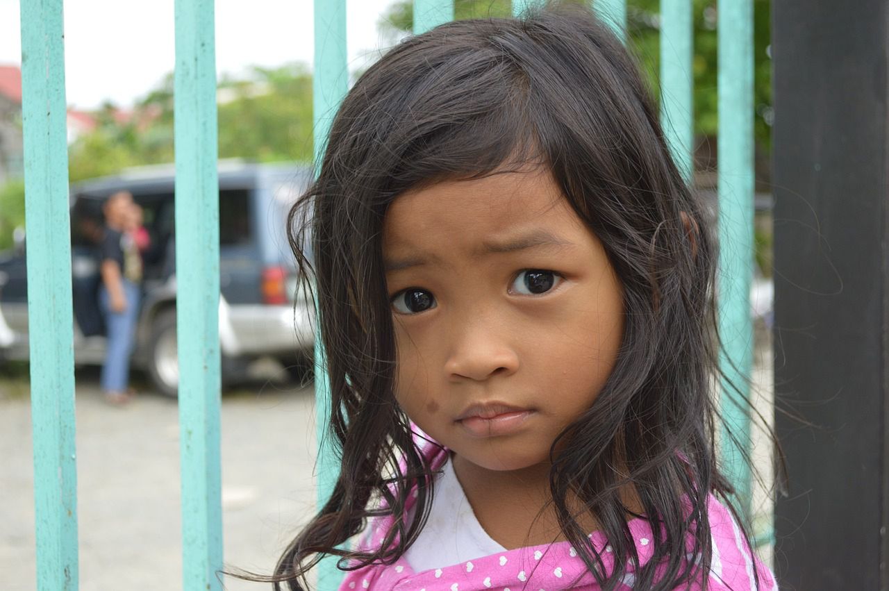 Tragiczne skutki trzęsienia ziemi na Filipinach.