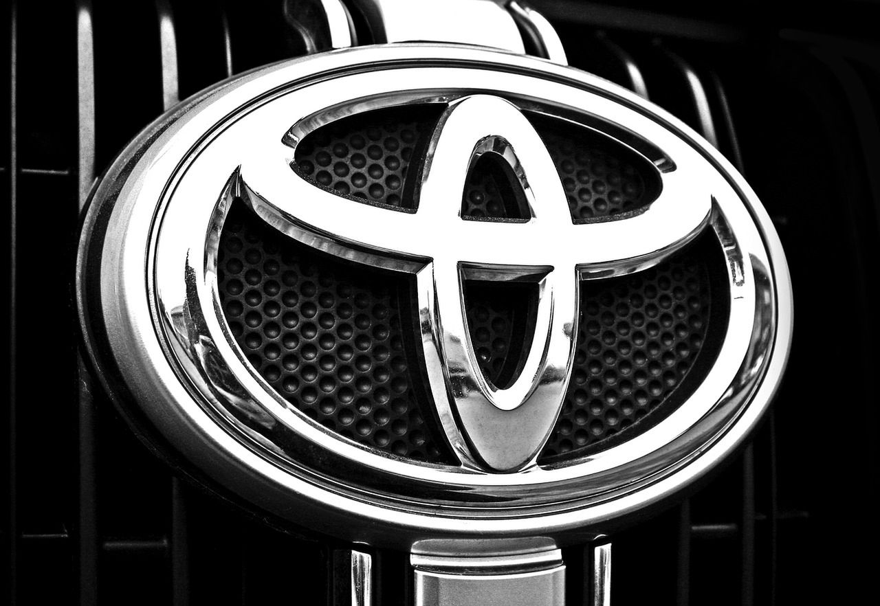 Toyota wstrzymuje produkcję w japońskich zakładach z powodu usterki