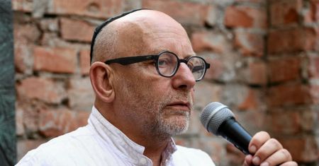 Prof. Paweł Śpiewak dla WP: Polacy będą przedstawiani wyłącznie jako naród niewinny i cierpiący