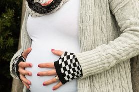 Miesiączka w ciąży – objawy ciąży, zapłodnienie, choroby, ciąża pozamaciczna
