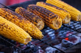 Kukurydza z grilla - przepis i przygotowanie, wartości odżywcze