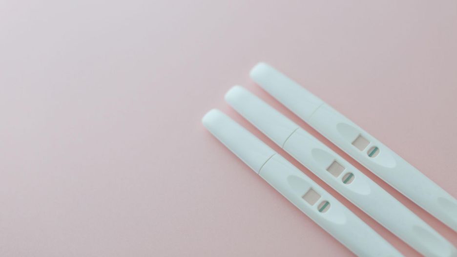 Ile kosztuje test ciążowy – wiarygodność wyniku, domowy test ciążowy, rodzaje testów ciążowych