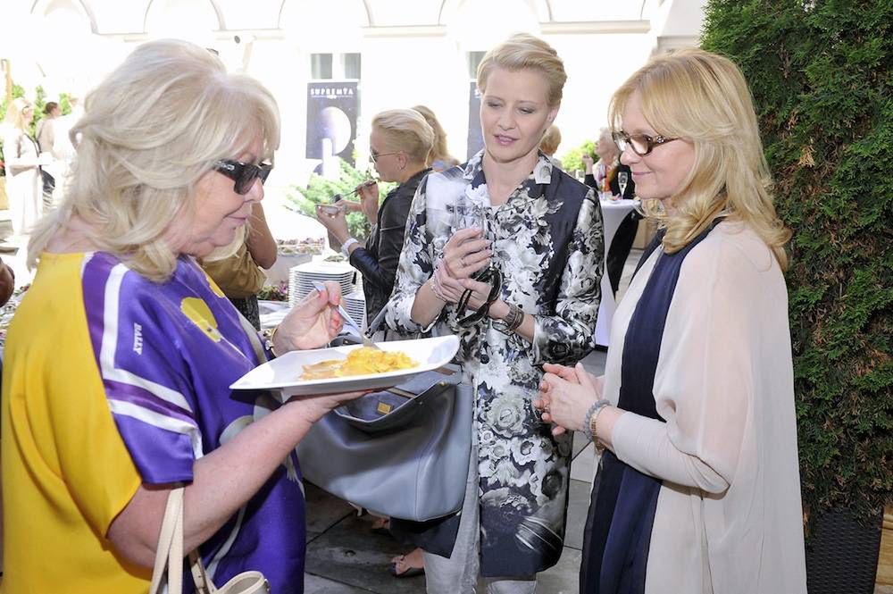 Nina Terentiew, Małgorzata Kożuchowska, Jolanta Szamocka 
Fotografia: AKPA