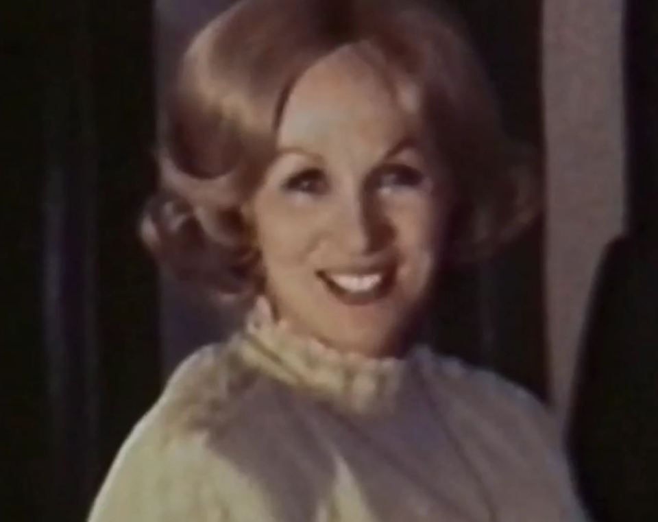 Założycielka sekty uniknęła kary dzięki swoim wpływom 