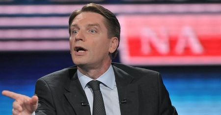 Tomasz Lis komentuje zamieszanie wokół owacji dla  Tuska w swoim programie