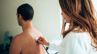 Rzadka choroba w Głogowie. U pacjenta rozpoznano gorączkę zajęczą