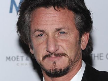 Sean Penn świętuje z Bono