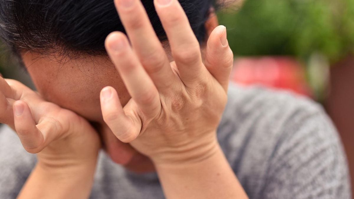 Pływanie w soczewkach kontaktowych może być bardzo niebezpieczne dla oczu