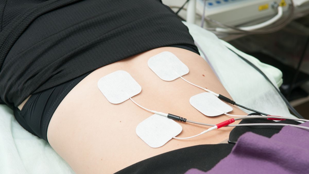 Prądy interferencyjne stosuje się m.in. w leczeniu bólu kręgosłupa