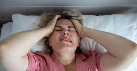 Sprzyjają chorobie Alzheimera. Naukowcy mówią o dwóch kluczowych czynnikach