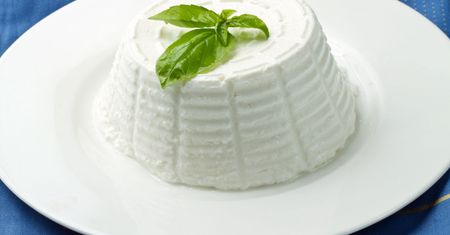 Ricotta – jak zrobić, z czym jeść?