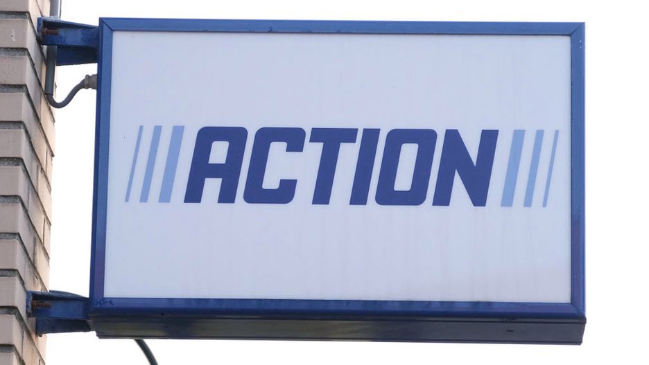 Sieć informuje w niej o wycofaniu pudru dla dzieci ze swojego asortymentu "ze względów bezpieczeństwa".