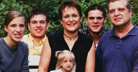 Nikt nie chciał jej adoptować. Tak wygląda 26 lat później