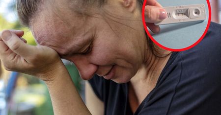 Pirola w natarciu. Nie lekceważ 8 kluczowych objawów