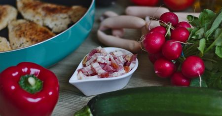 Keto przepisy na święta - najpopularniejsze przepisy, zasady diety keto, efekty, przeciwwskazania