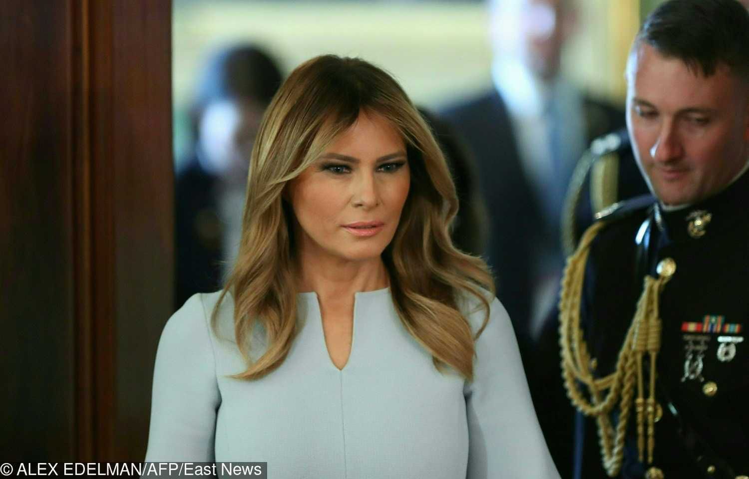 Melania Trump w błękitnej sukience
