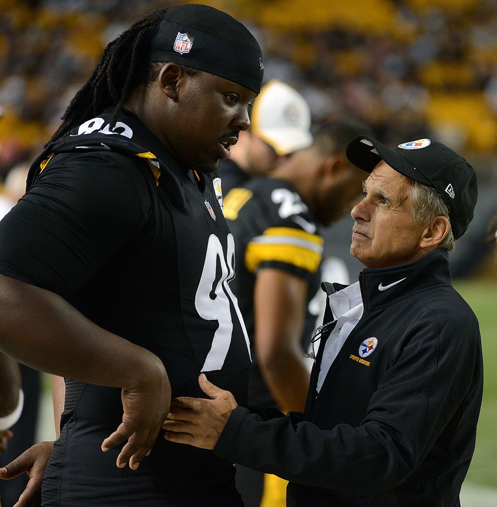 Dr Joseph Maroon jest neurochirurgiem. Ma na koncie kilkadziesiąt triathlonów na dystansie olimpijskim