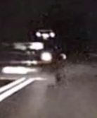 Wyprzedzał policję „na czołówkę”