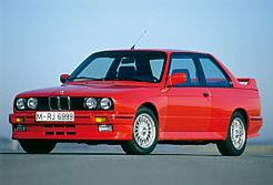BMW M3: 30 lat sportowego klasyka