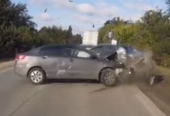 #dziejesiewmoto [434]: Nieudane wyprzedzanie, sposób na awarię wycieraczek i wypadki polskich kierowców