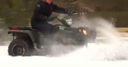 Elektryczny quad dobrze radzi sobie na śniegu
