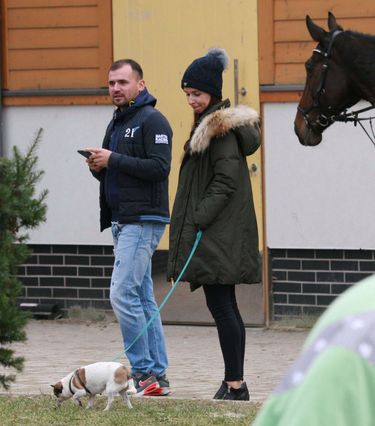 Marcin Dubieniecki i Marta Kaczyńska wspierali córkę na zawodach konnych