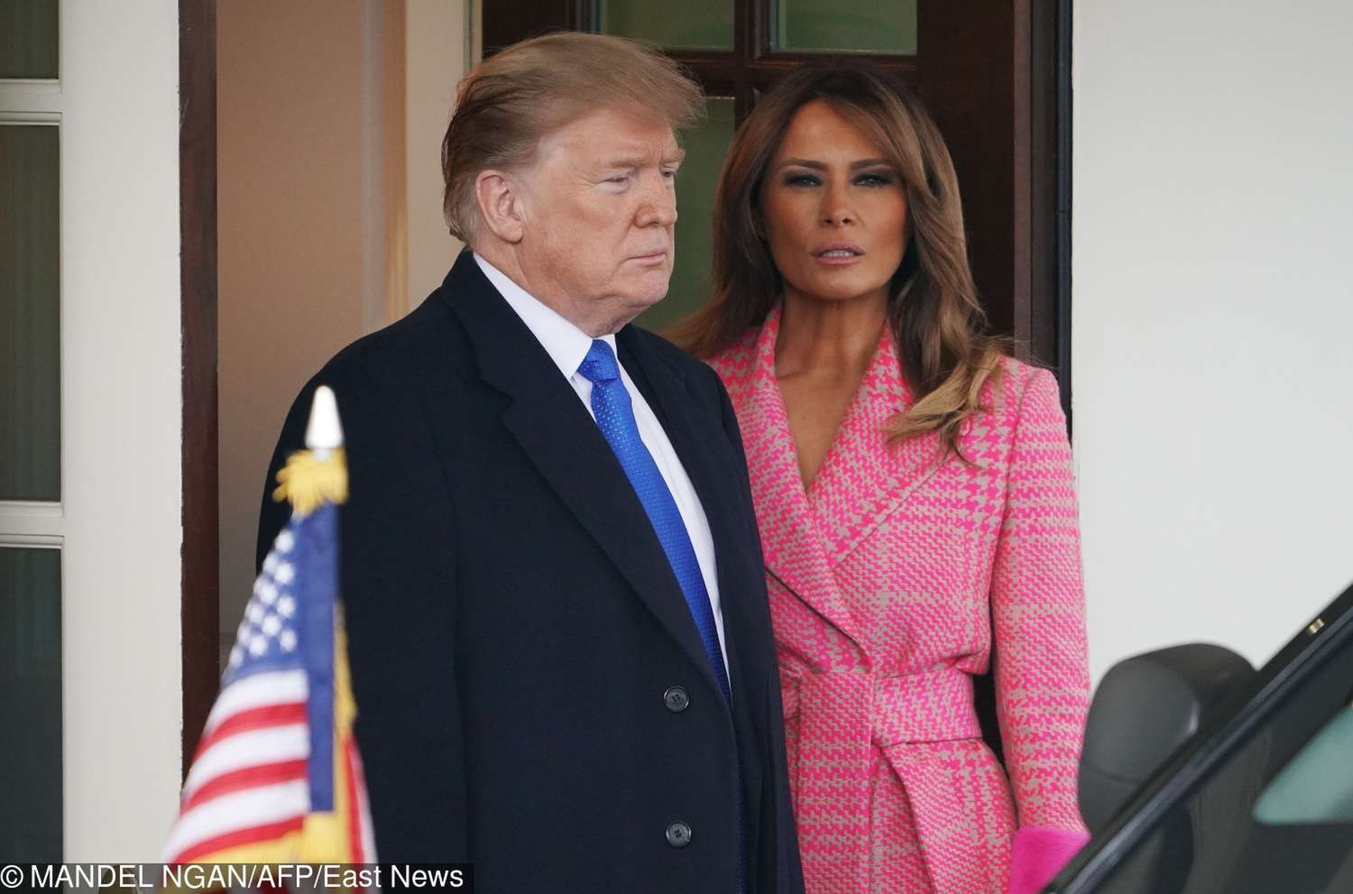Melania Trump w różowym płaszczu