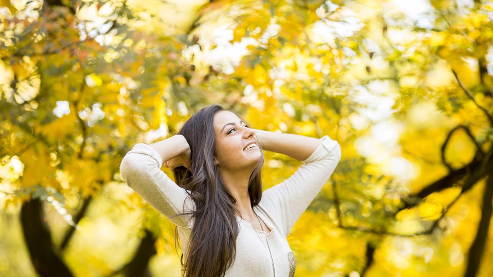 Moja skóra jesienią – jak poradzić sobie z defektami pojawiającymi się po okresie letnim?