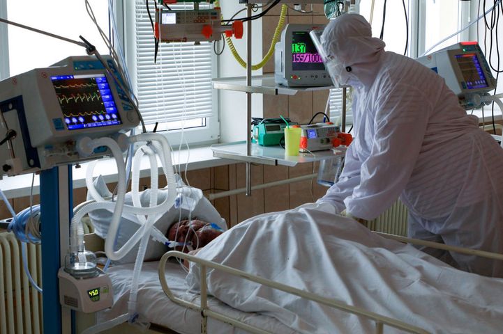 Koronawirus w Polsce. Nowe przypadki i ofiary śmiertelne. MZ podaje dane (20 stycznia 2022)