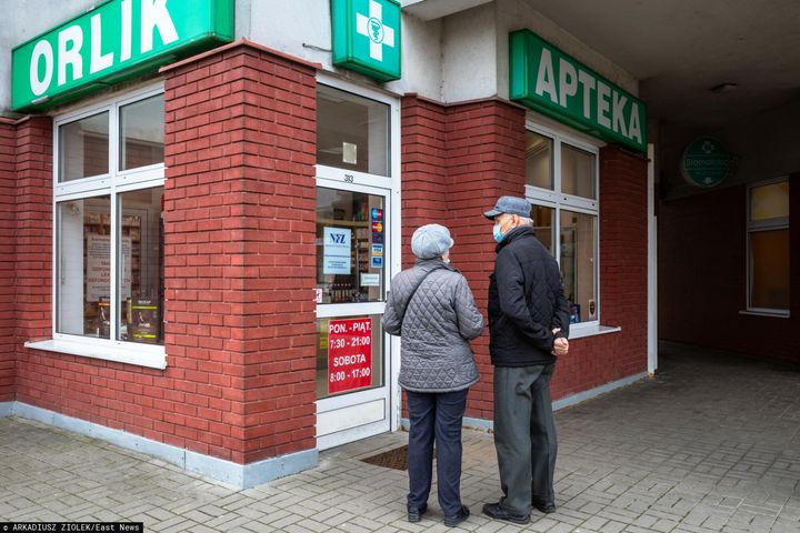 Za darmo i bez skierowania. Rusza testowanie na COVID-19 w aptekach.