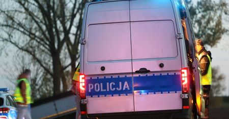 Trwają poszukiwania kierowcy z czarnego auta. Potrącił dziecko