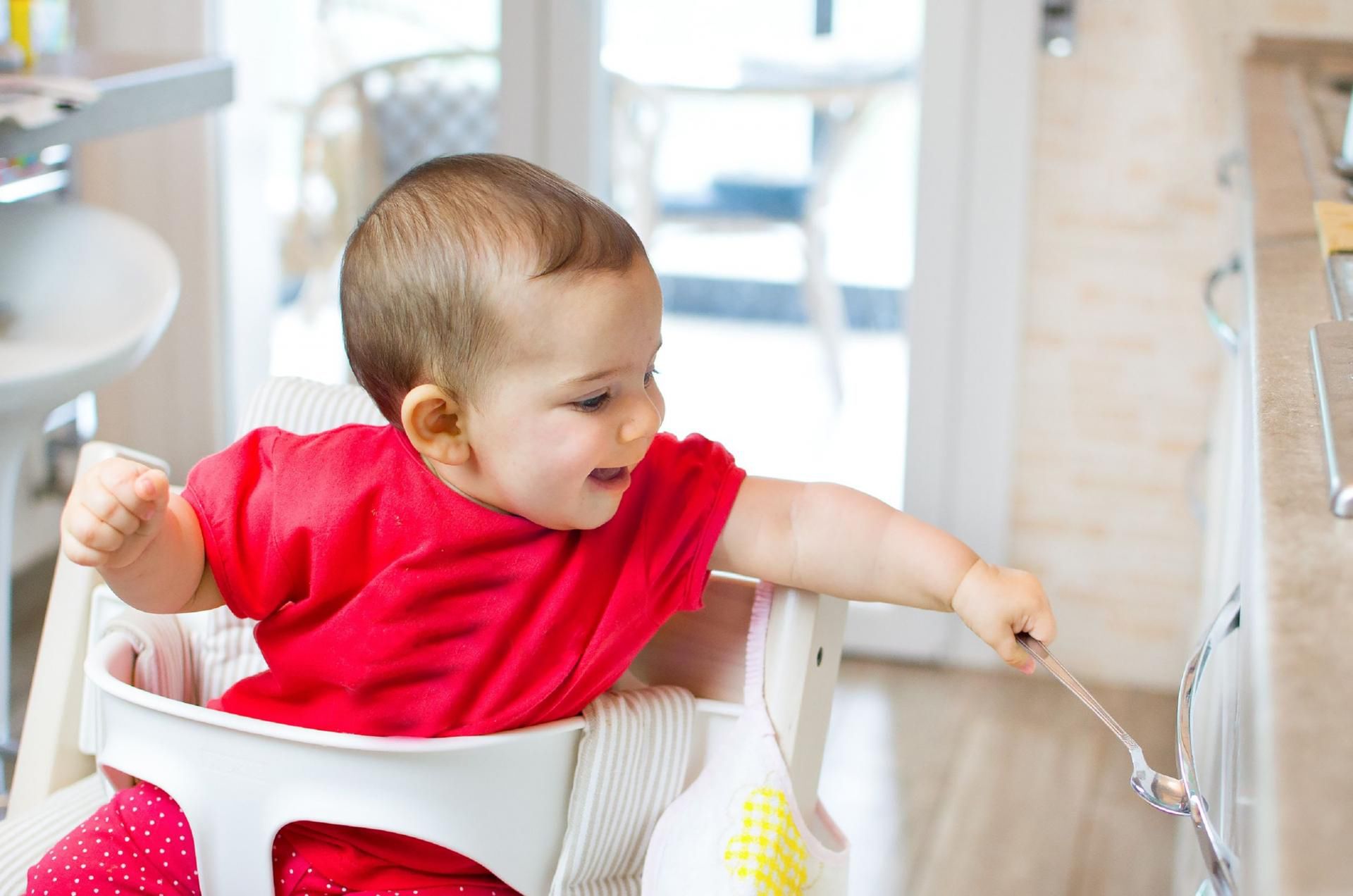 Krzesełko do karmienia powoduje wiele wypadków