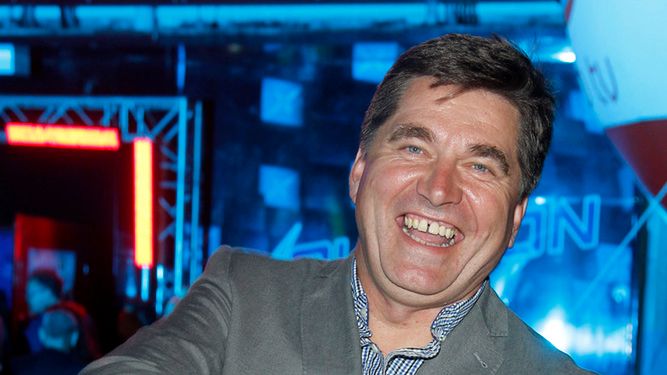 Kim jest Sławomir Świerzyński, lider Bayer Full?