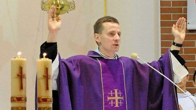 ks. Jacek Międlar