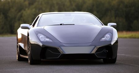 Arrinera: polski supersamochód, czy replika?