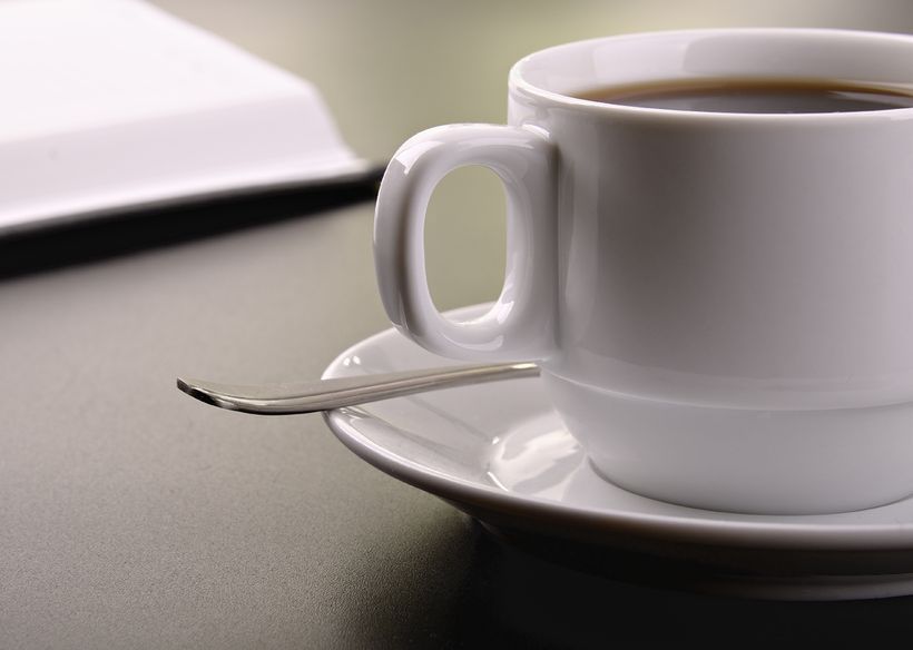 Kofeina dwukrotnie zwiększa ryzyko poronienia