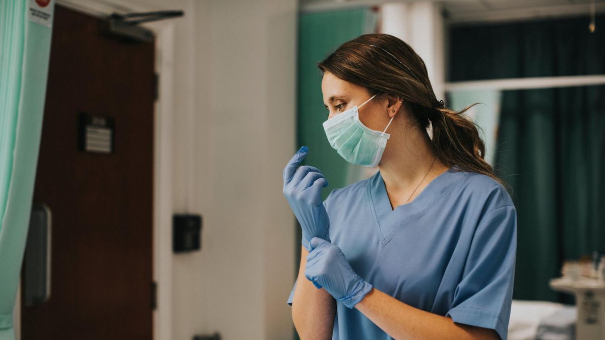 Prezes NRPiP: pielęgniarki powinny mieć możliwość przyjmowania pacjentów i wystawiania zwolnień