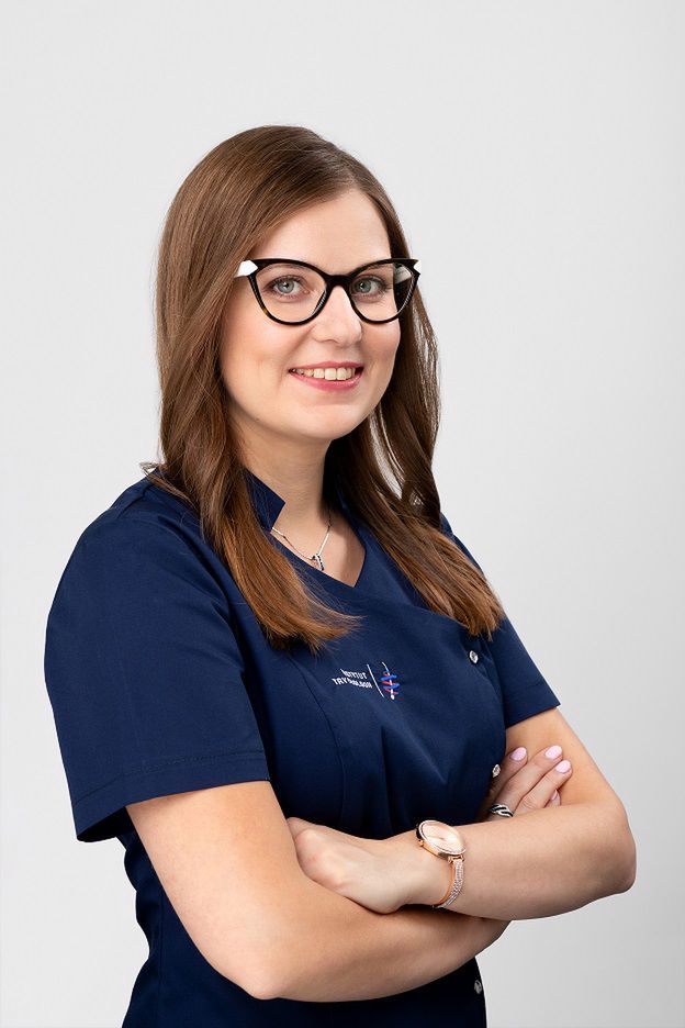 Anna Mackojć ostrzega, że przyczyną wypadania włosów może być stres