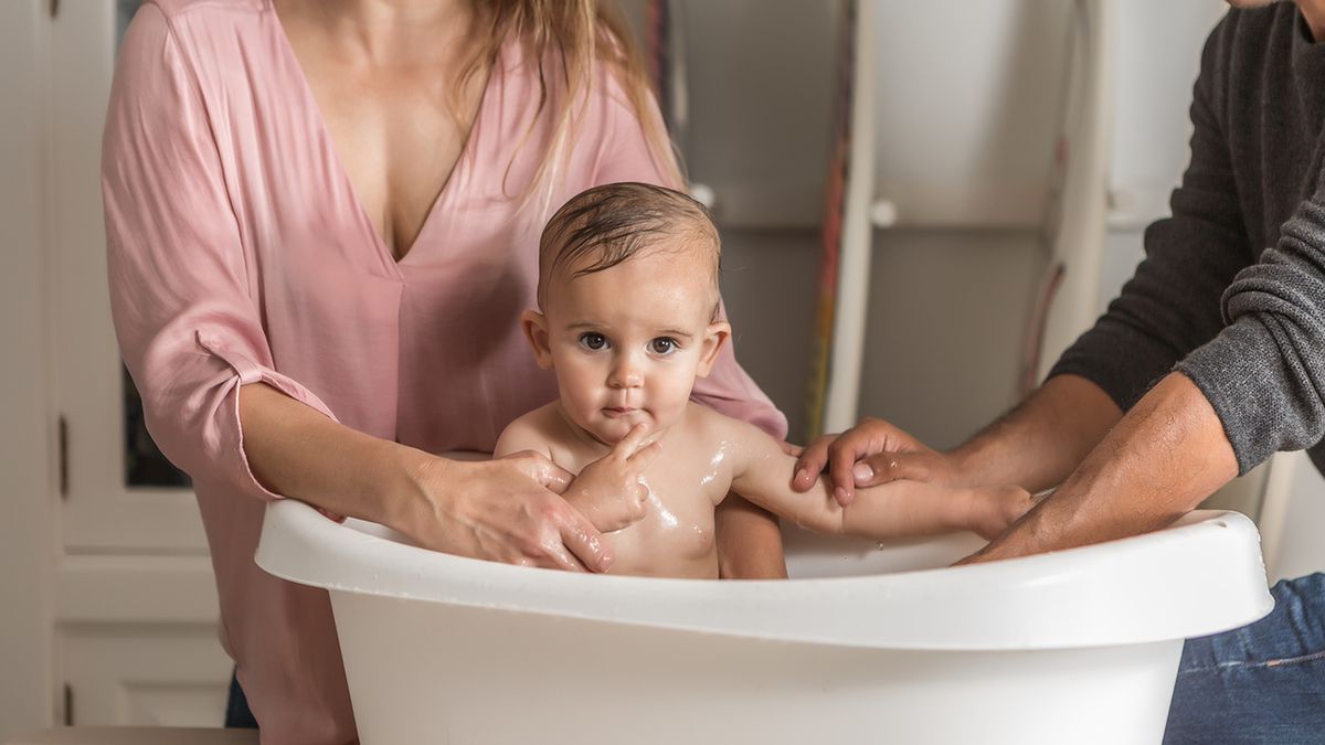 Wanienka dla dziecka. Czym się kierować przy jej wyborze?