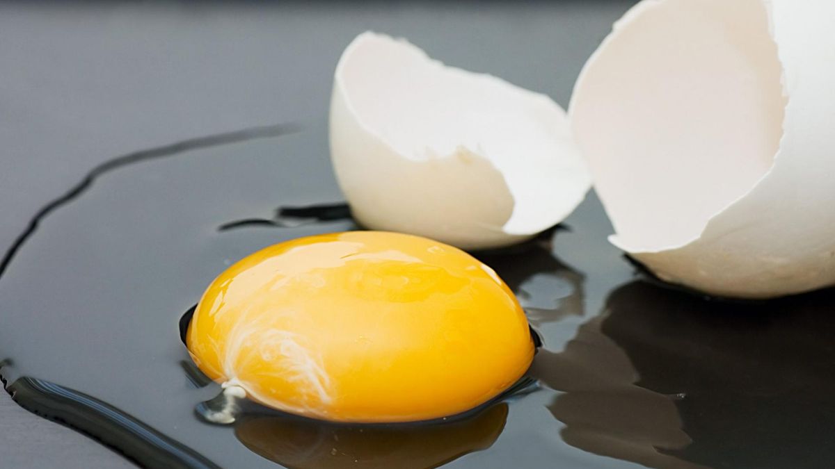 Jajecznica z jednego jajka to około 170 kcal