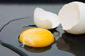 Ile kalorii ma jajko - kalorie i wartości odżywcze, przepisy, spalanie