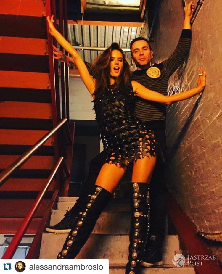 Alessandra Ambrosio na bankiecie Victoria's Secret 2015