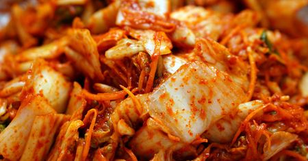 Jelita je kochają. Dietetyk zdradza, dlaczego kiszonki to superfood