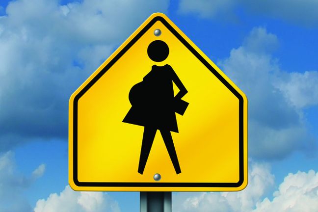 Za autyzm u dzieci nie zawsze odpowiadają mutacje genetyczne. Oprócz wieku rodziców dziecka istotny wpływ ma stan psychiczny ciężarnej i umiejętność odnalezienia się w społeczeństwie ze swoją nastoletnią ciążą lub późnym macierzyństwem