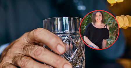 Naukowcy nie mają wątpliwości. Ta choroba to skutek picia alkoholu
