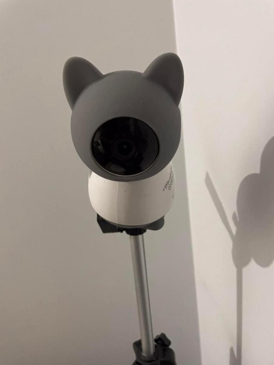 Elektroniczna niania skanowała pokój niemowlęcia