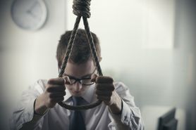 Nie wypadki ani choroby – to samobójstwa są najczęstszą przyczyną śmierci mężczyzn poniżej 45. roku życia